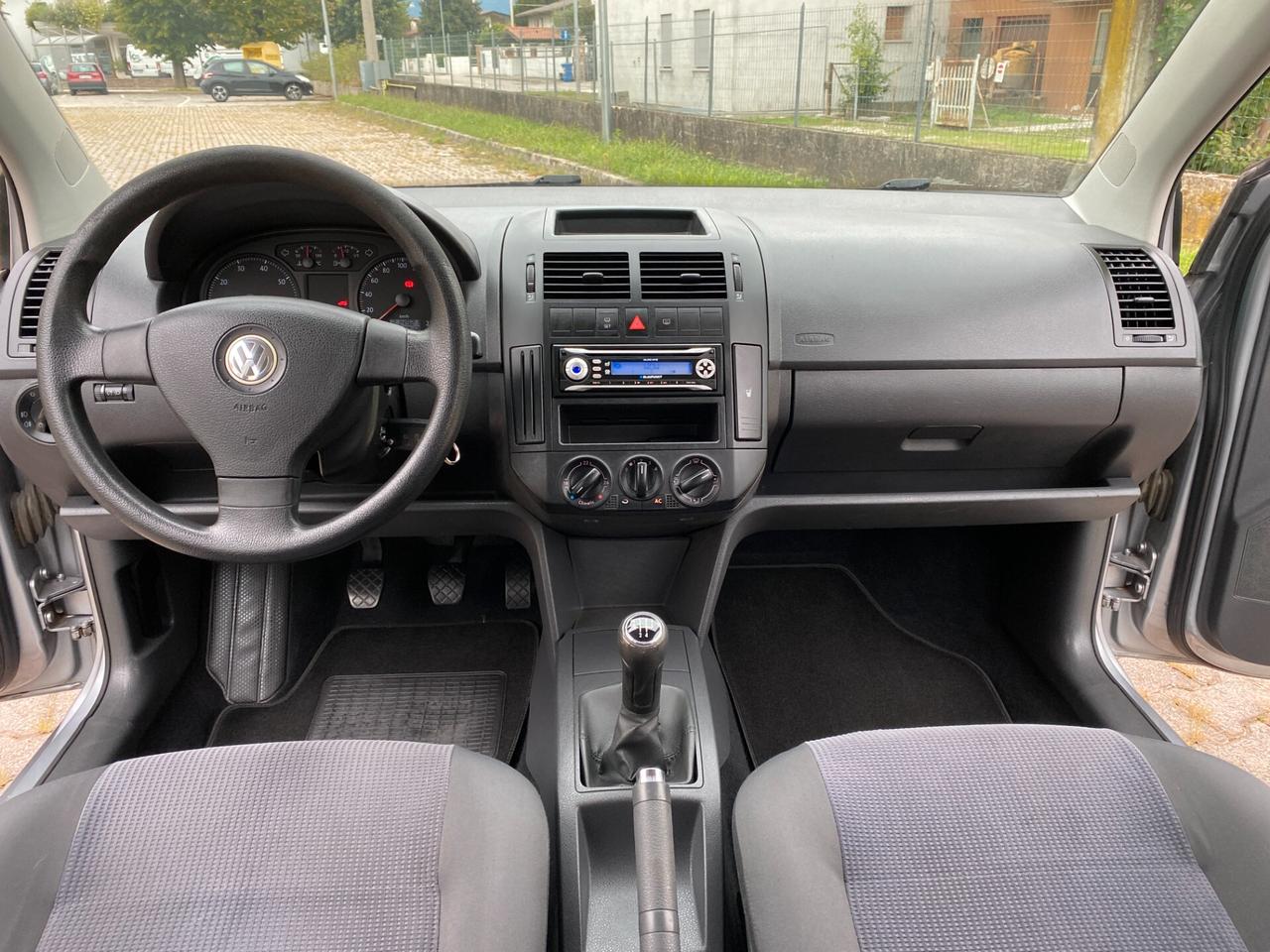 Volkswagen Polo 1.2i Comfortline OK Neopatentati
