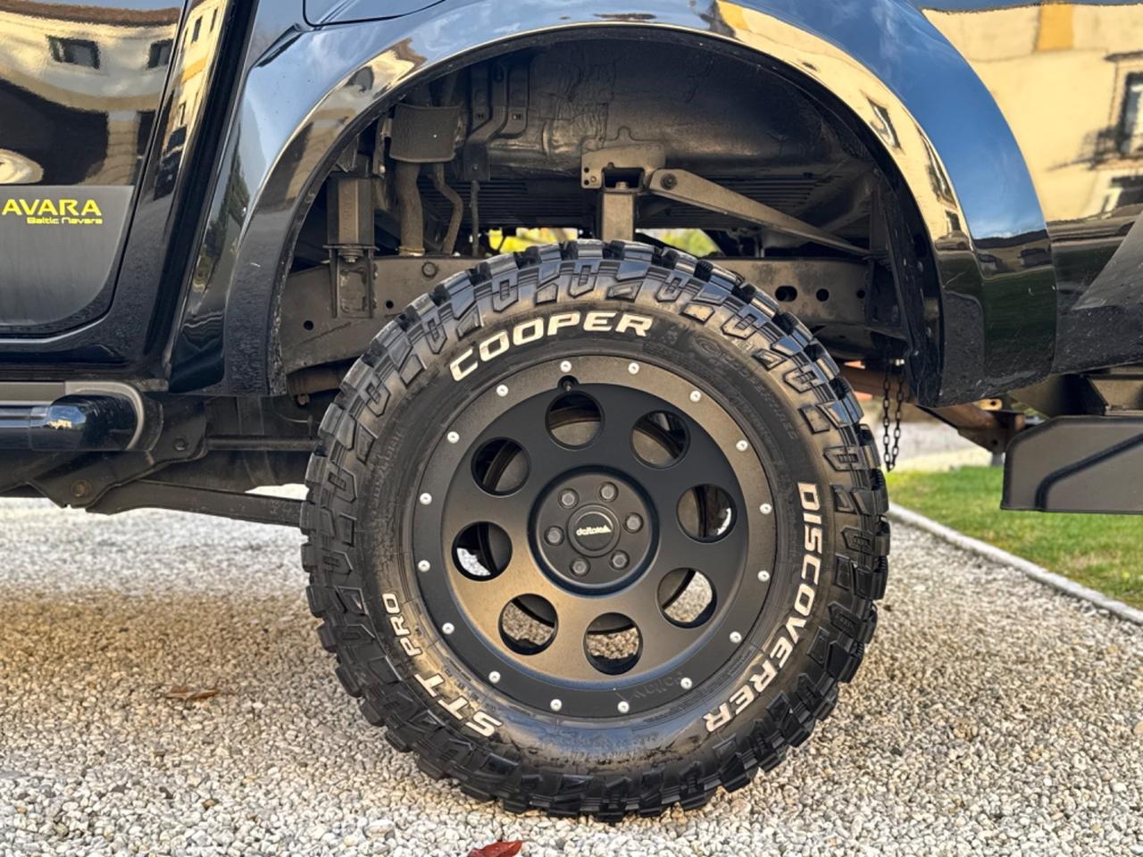 Nissan Navara 2.3 dCi 190 CV 7AT 4WD Double Cab N-Connecta