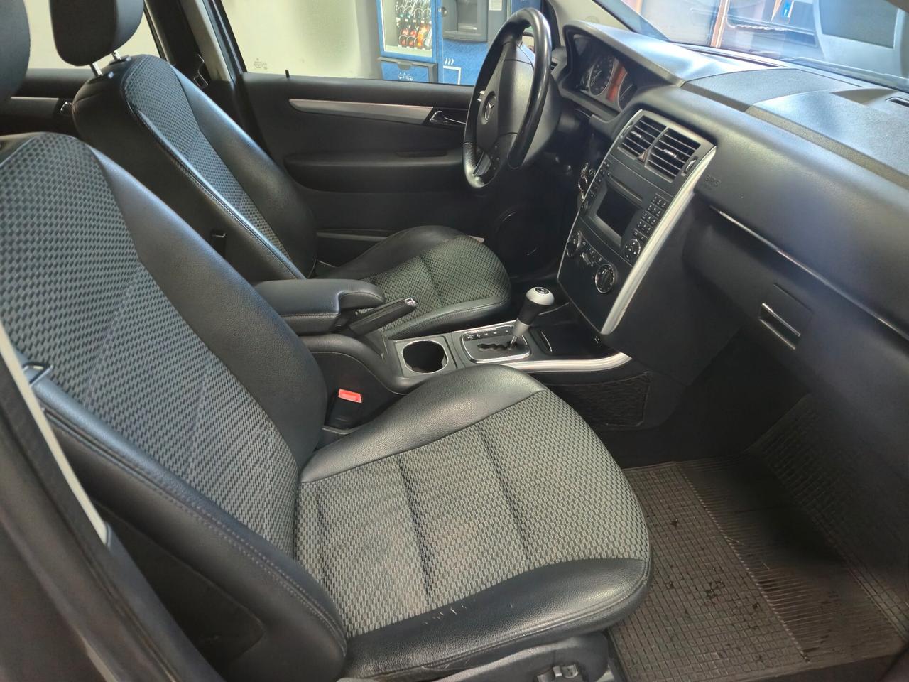 Mercedes-benz B 200 CDI Sport