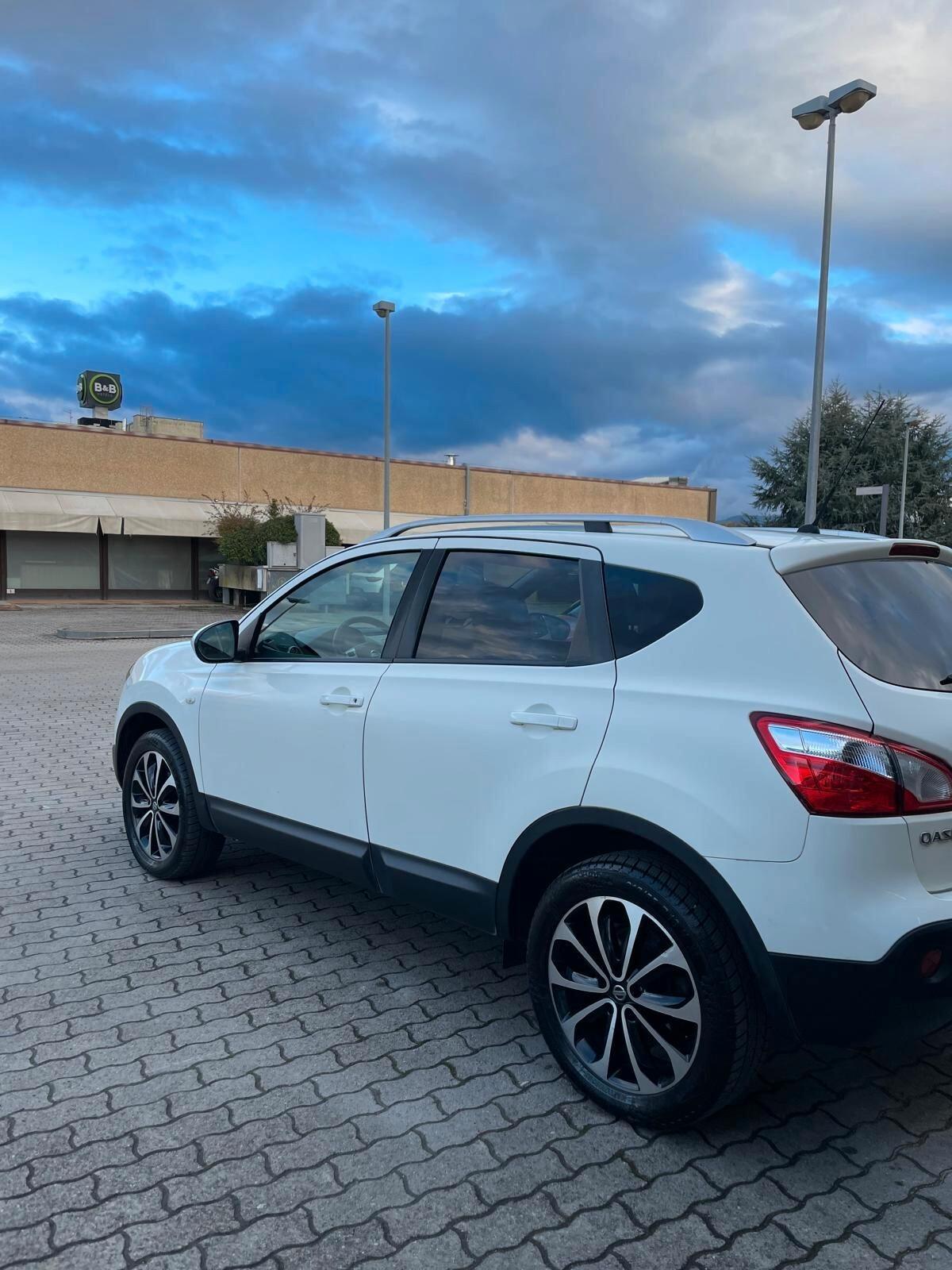 Nissan Qashqai 1.5 dCi DPF Tekna