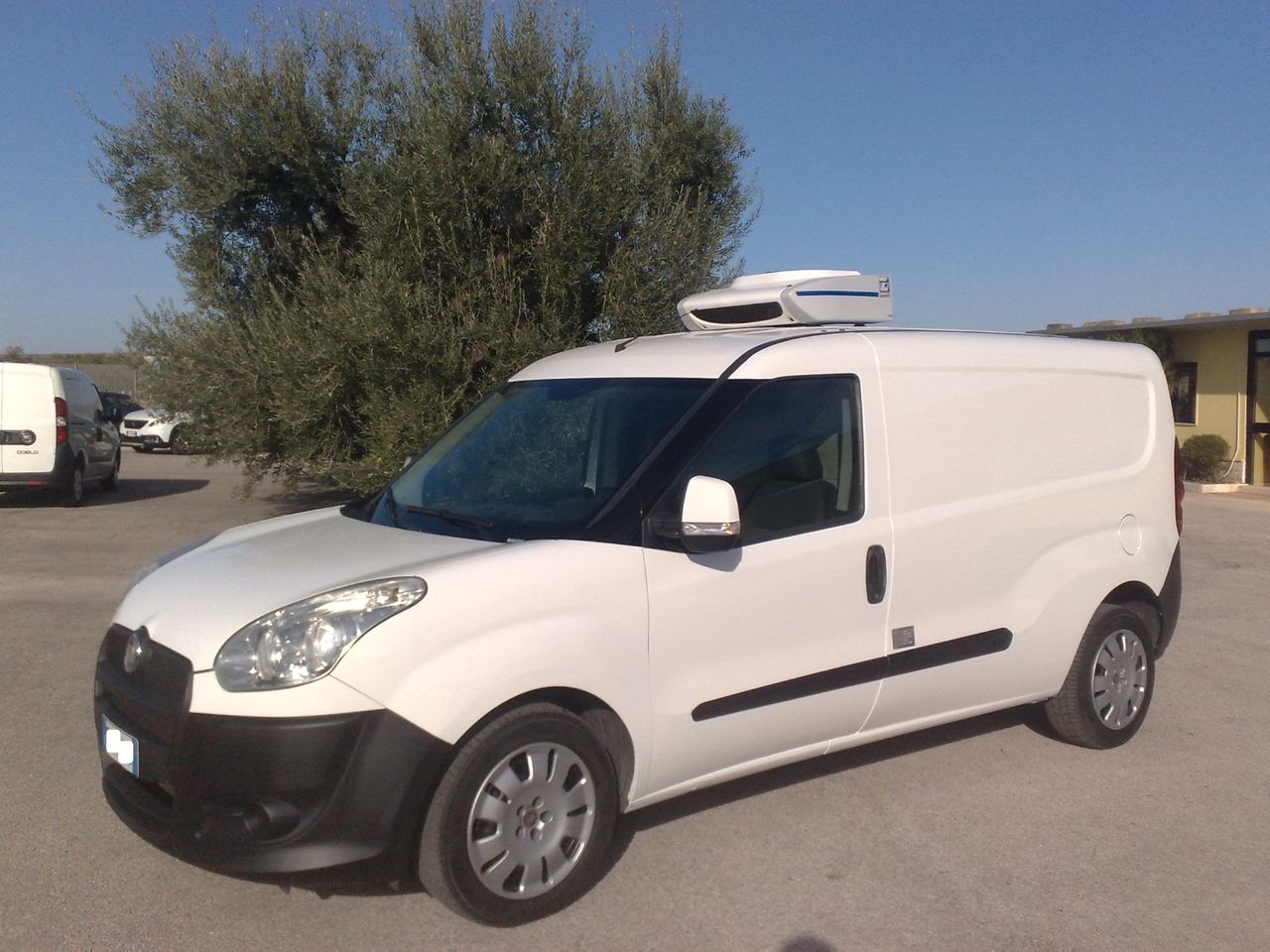 Fiat Doblo 1.4 turbo benz/Metano 120cv Coibentato con gruppo Frigo