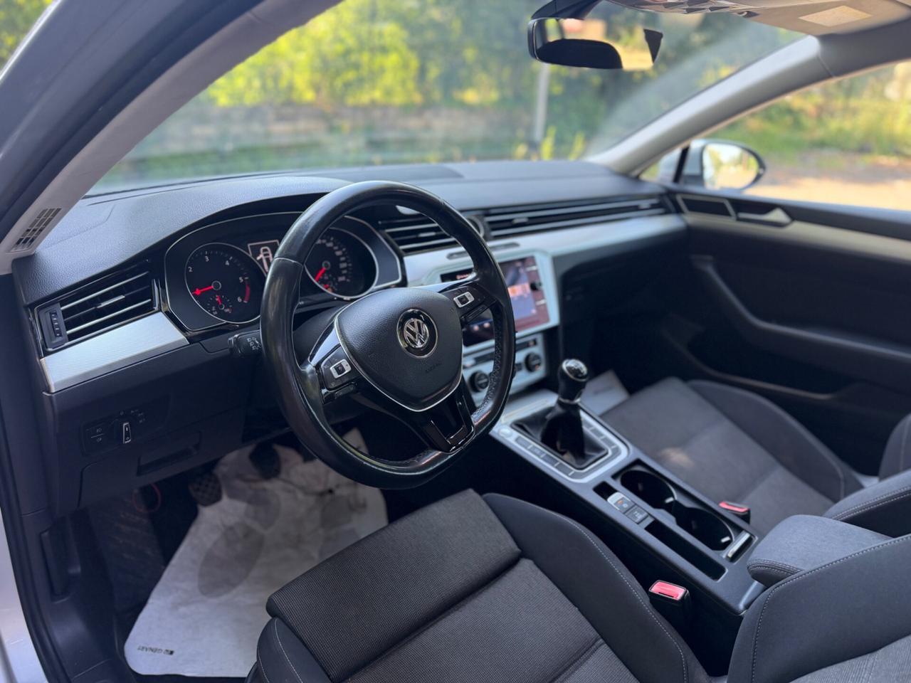 Volkswagen Passat 1.6 TDI Business BlueMotion Technology
