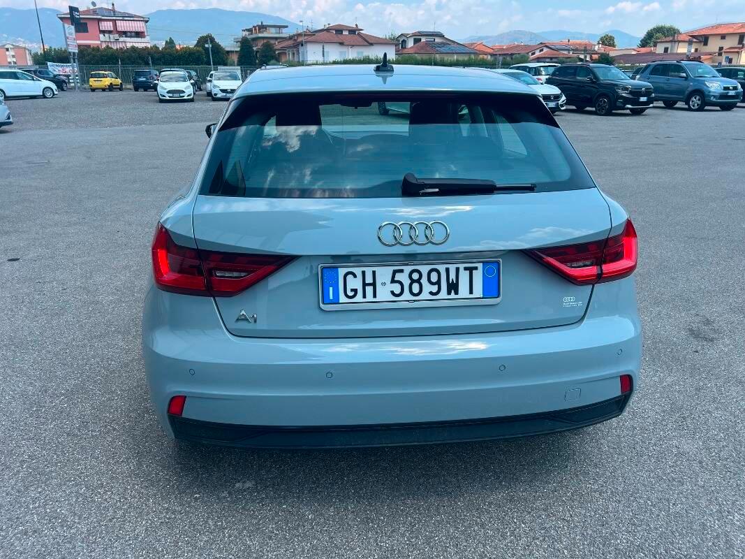 Audi A1 25 1.0 tfsi Admired my20