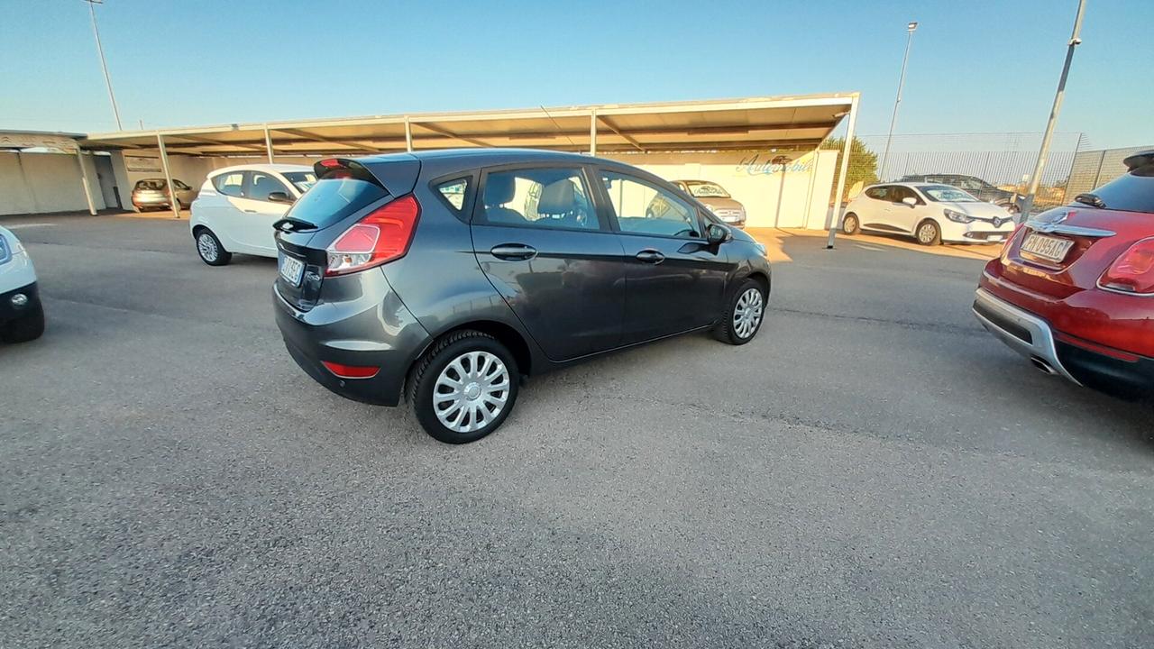 Ford Fiesta 1.4 5p. Bz.- GPL Titanium