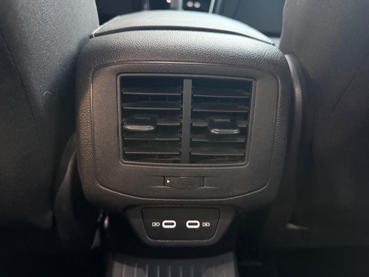 Volkswagen T-Roc 1.5 TSI DSG R-LINE PRONTA CONSEGNA