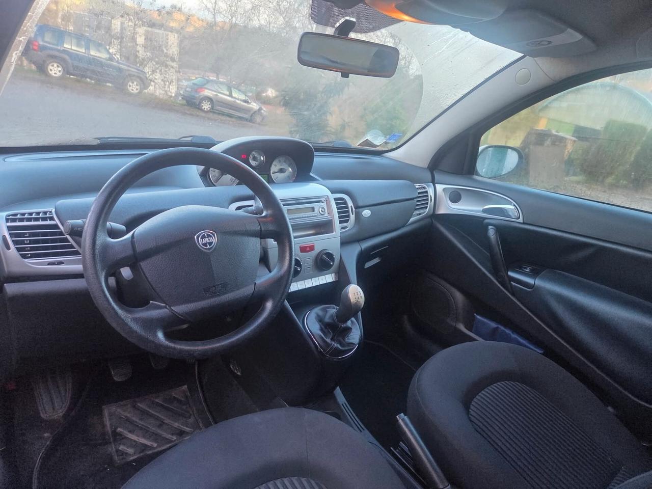 lancia Ypsilon 1.3 75cv multijeat