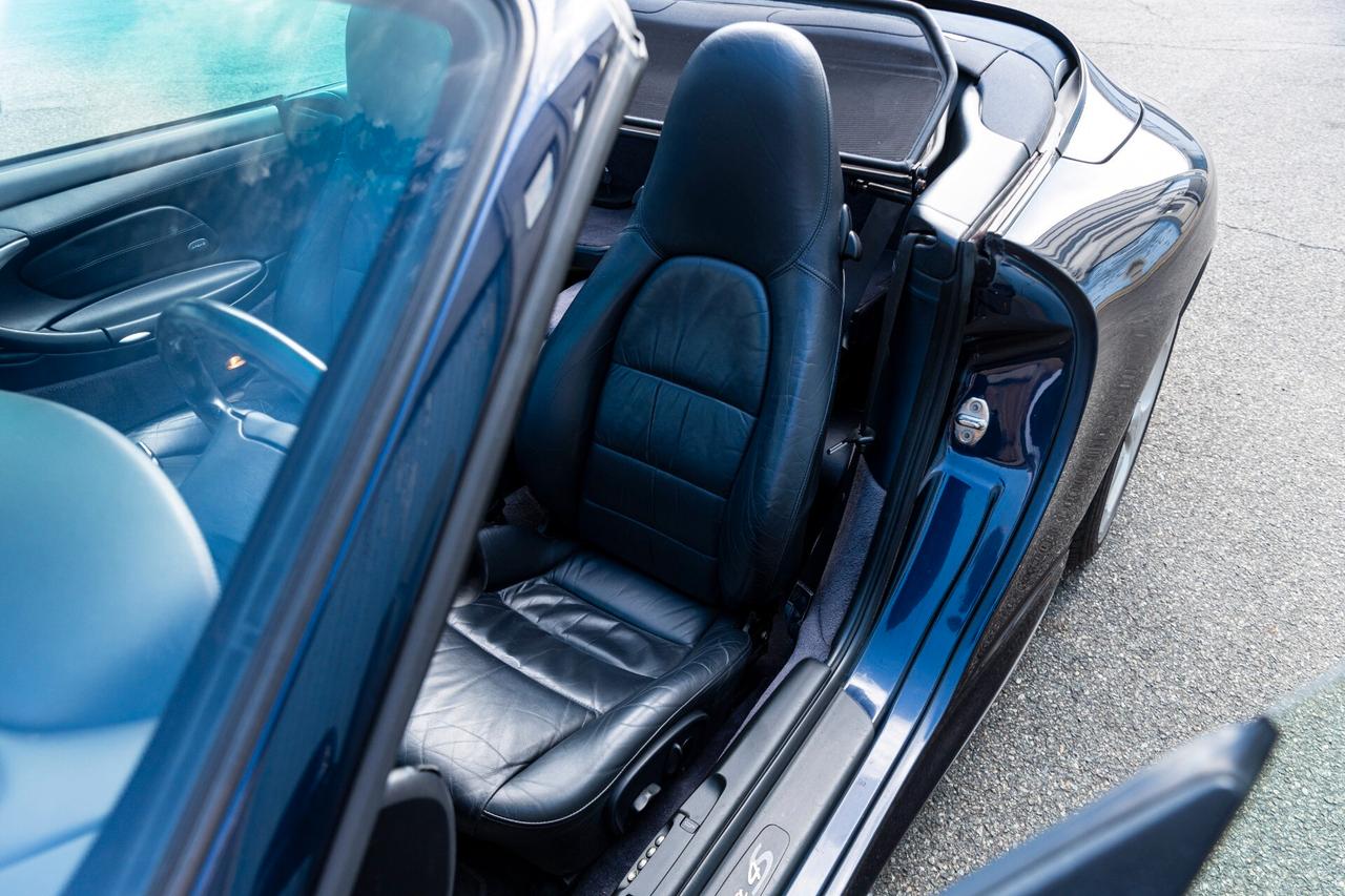 Porsche 911 Carrera 4S cat Cabriolet