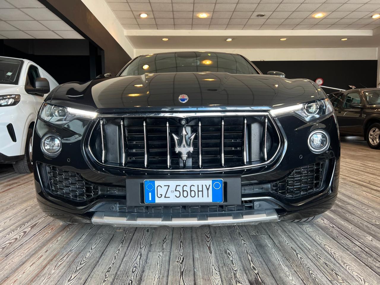 Maserati Levante AWD GRANLUSSO / UNICO PROPRIETARIO