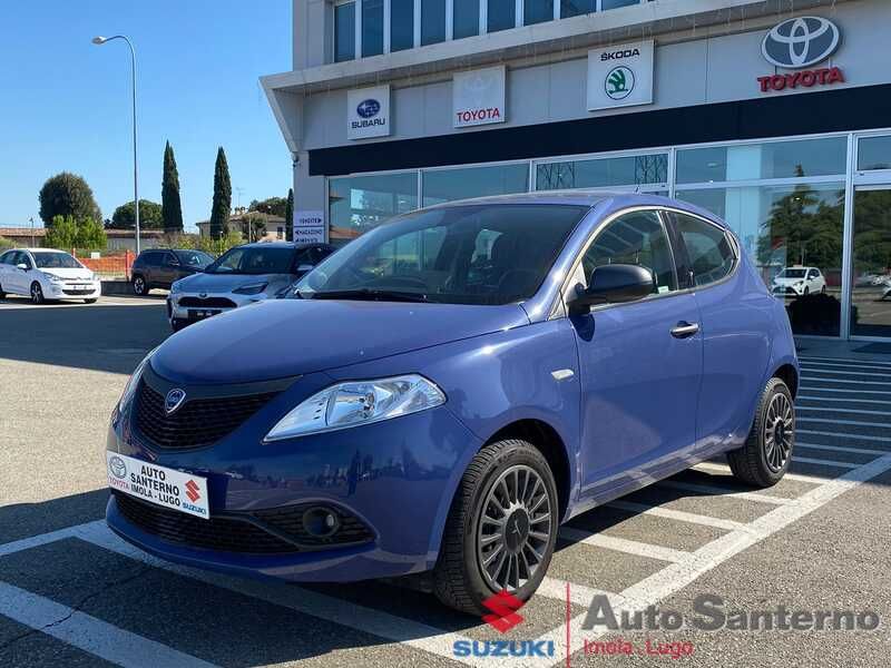 LANCIA - Ypsilon - 0.9 T.Air 85 CV 5p. S&amp;amp;S DFN Silv