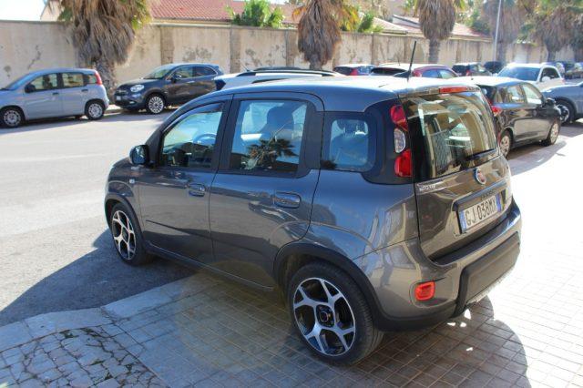 FIAT Panda 1.0 FireFly S&S Hybrid Sport