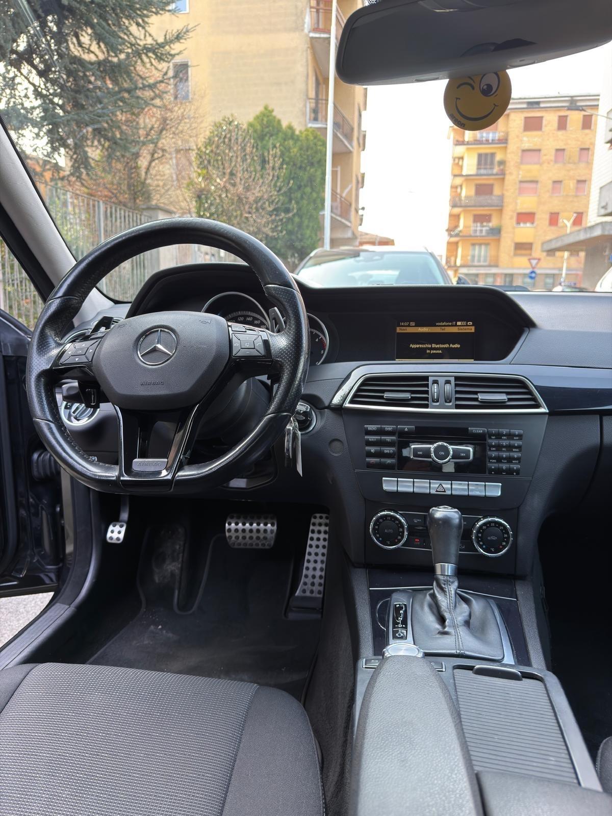 Mercedes-benz C 200 CDI BlueEFFICIENCY Avantgarde