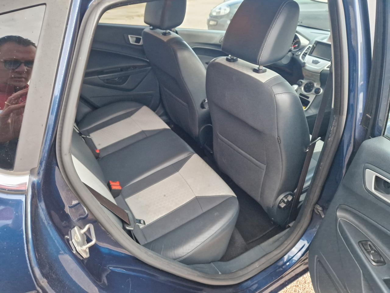 Ford Fiesta Ikon 1.6 TDCi 95CV 5 porte