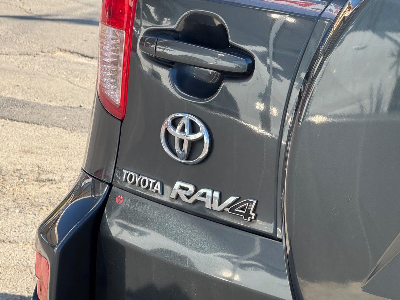 TOYOTA RAV4 2.2 4-4D 136 CV SOL 4X4