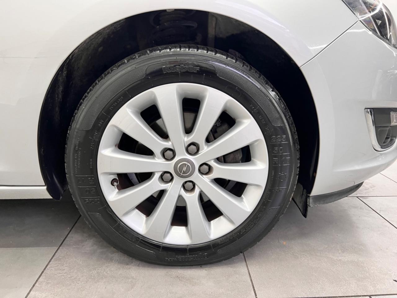 Opel Astra 1.6 CDTI E Sports Tourer 2015