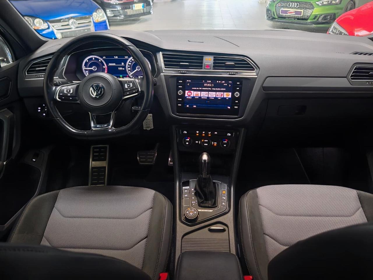 Volkswagen Tiguan 2.0 TDI SCR DSG 4MOTION R-LINE