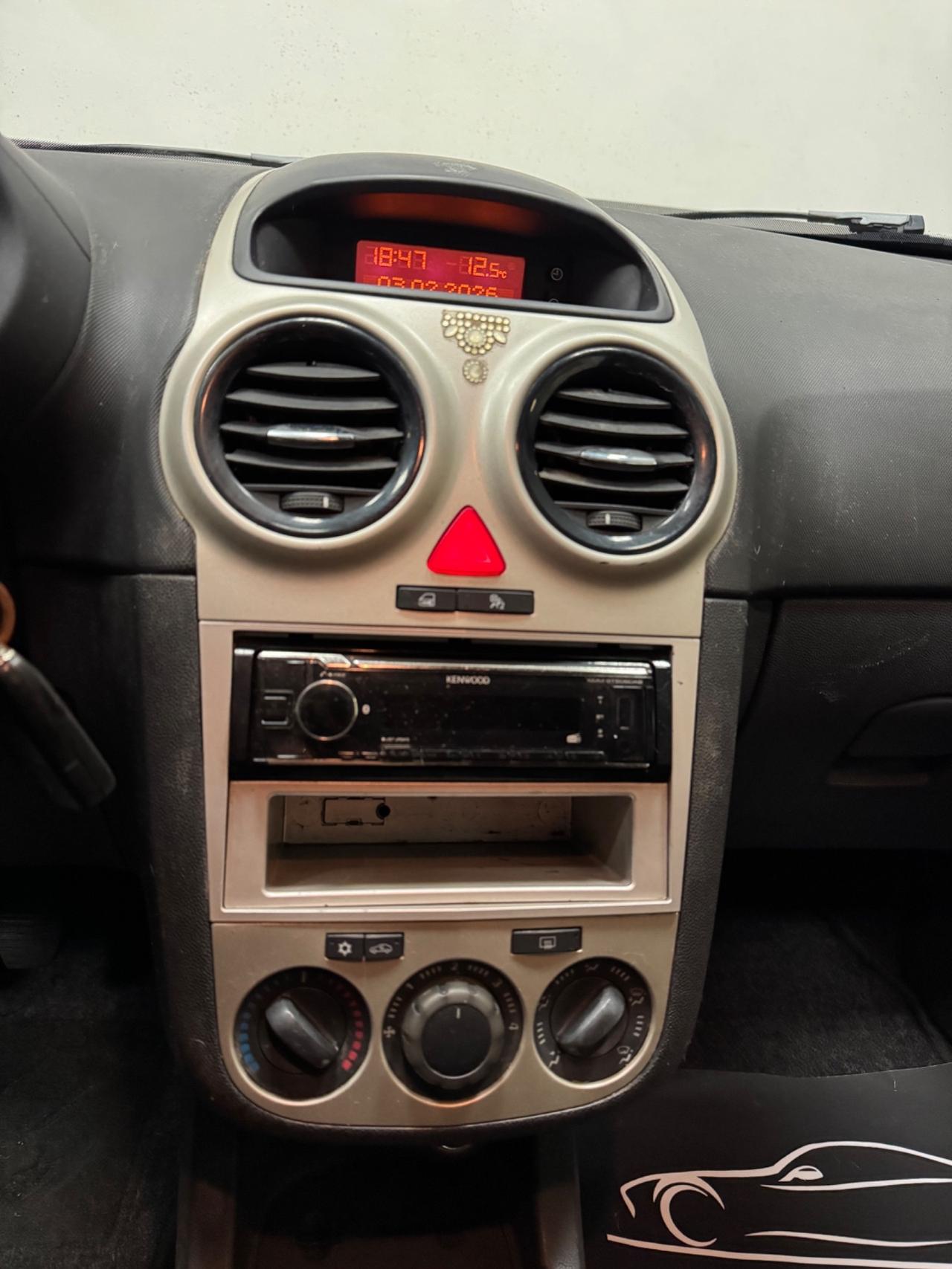 Opel Corsa 1.2 3 porte Sport