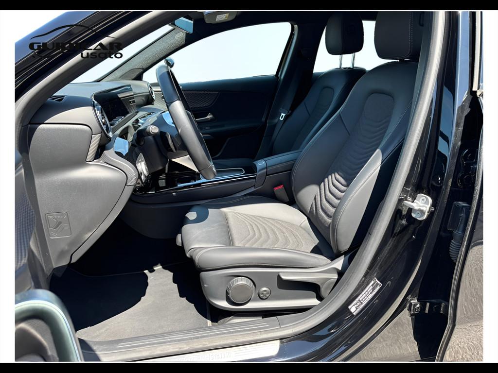 Mercedes-Benz Classe A - W177 2023 - A 250 e phev Progressive Advanced auto