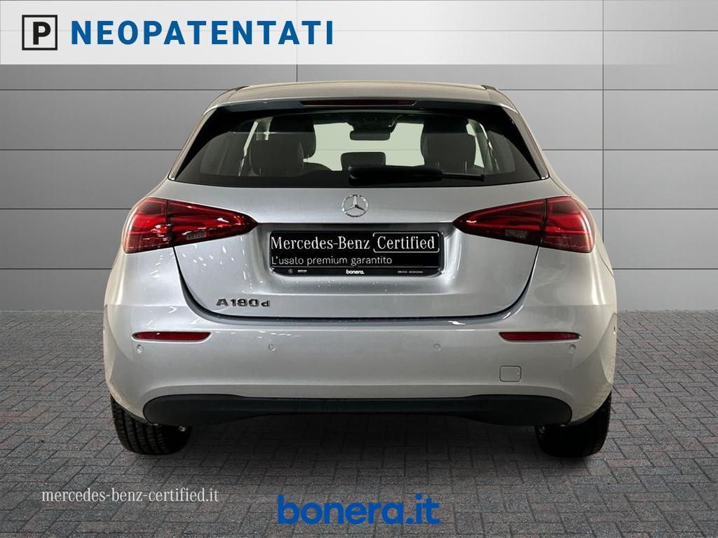 Mercedes Classe A 180 180 D Advanced 8G-DCT
