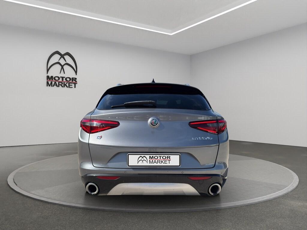 Alfa Romeo Stelvio 2.0 Turbo Ti Q4 AT8