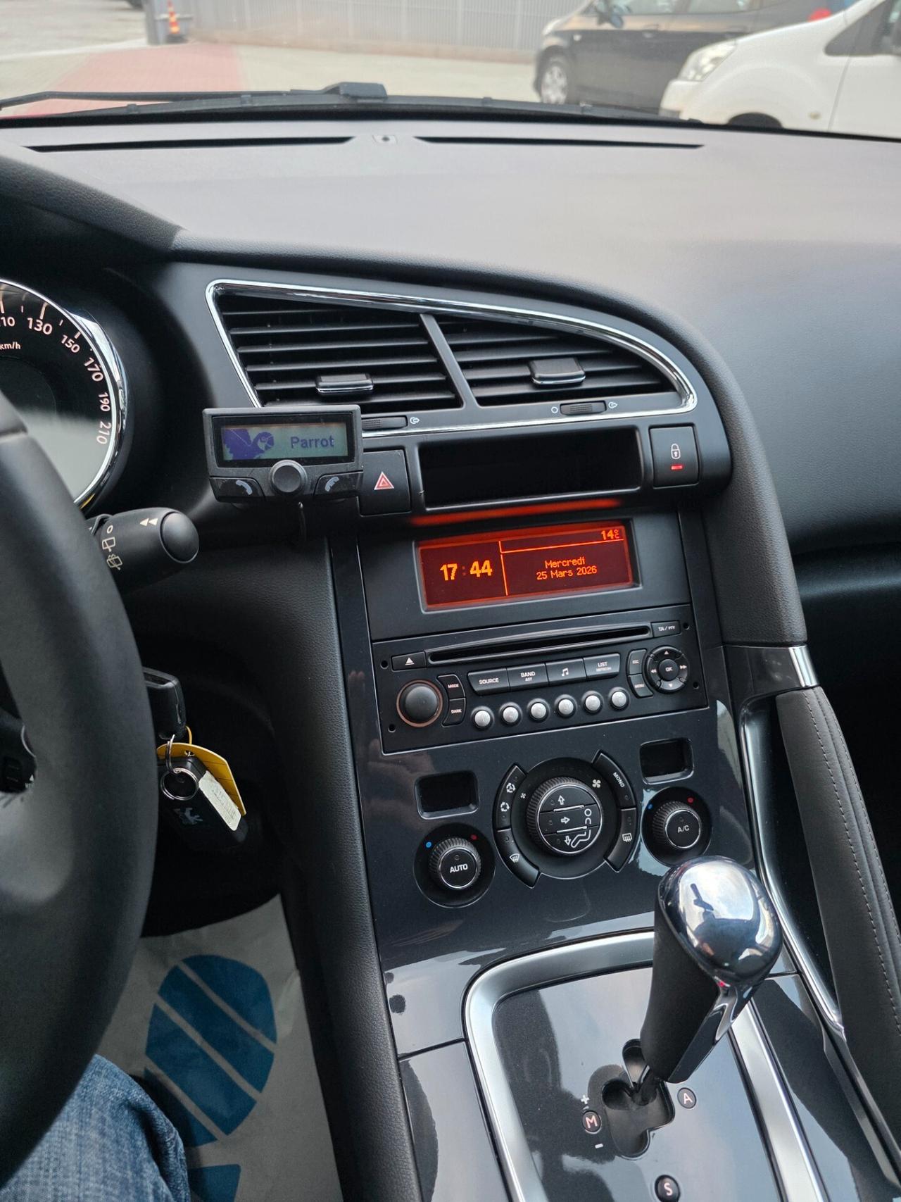 Peugeot 3008 1.6D uniproprietario km... certificato