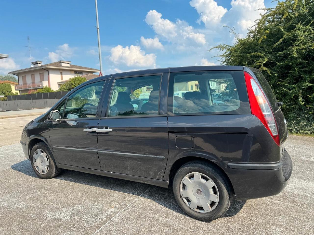 Fiat Ulysse 2.0 MJT 120 CV Emotion