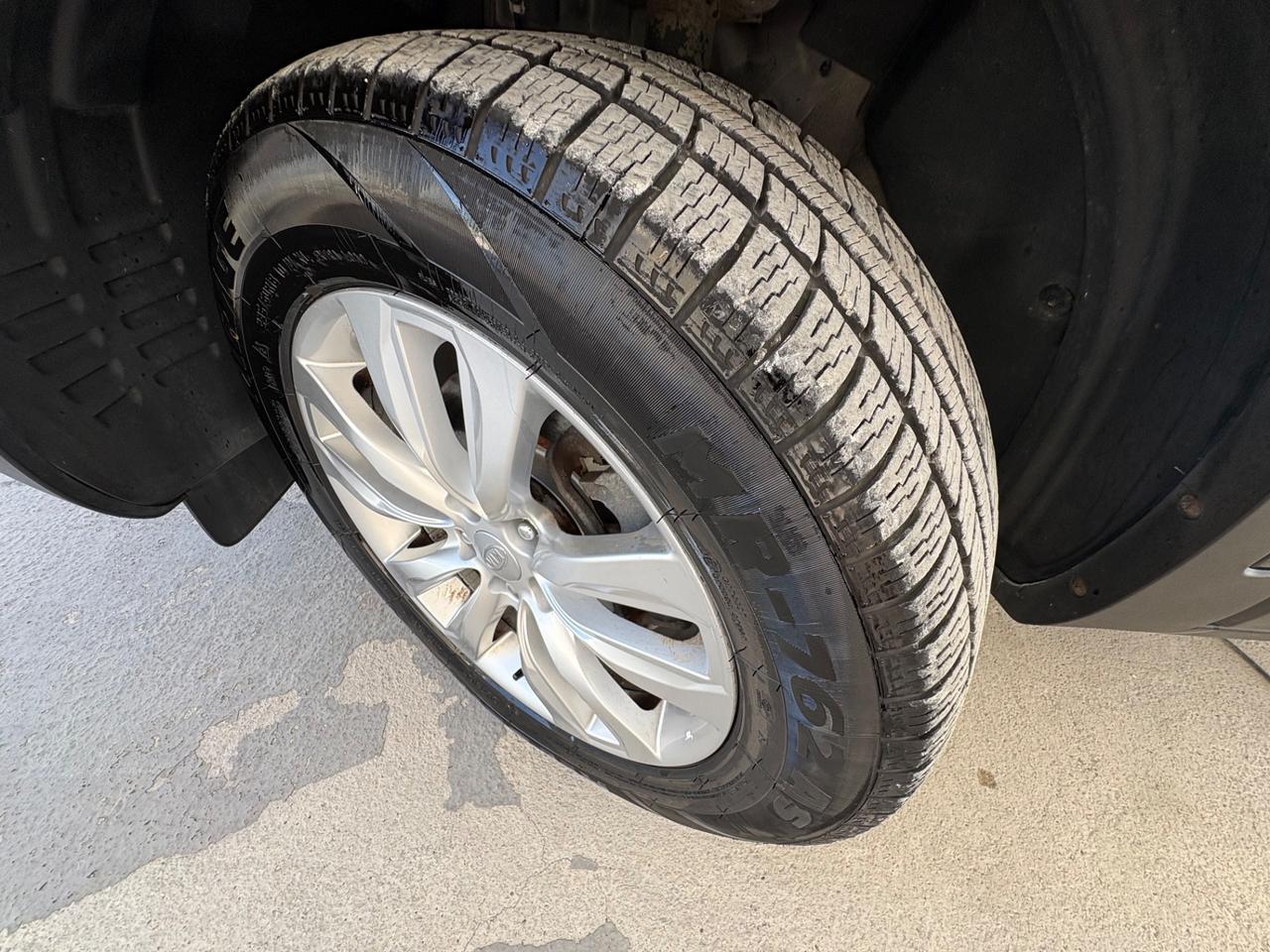 Kia Sorento 2.2 16V CRDI 4WD TETTO E GANCIO TRAINO