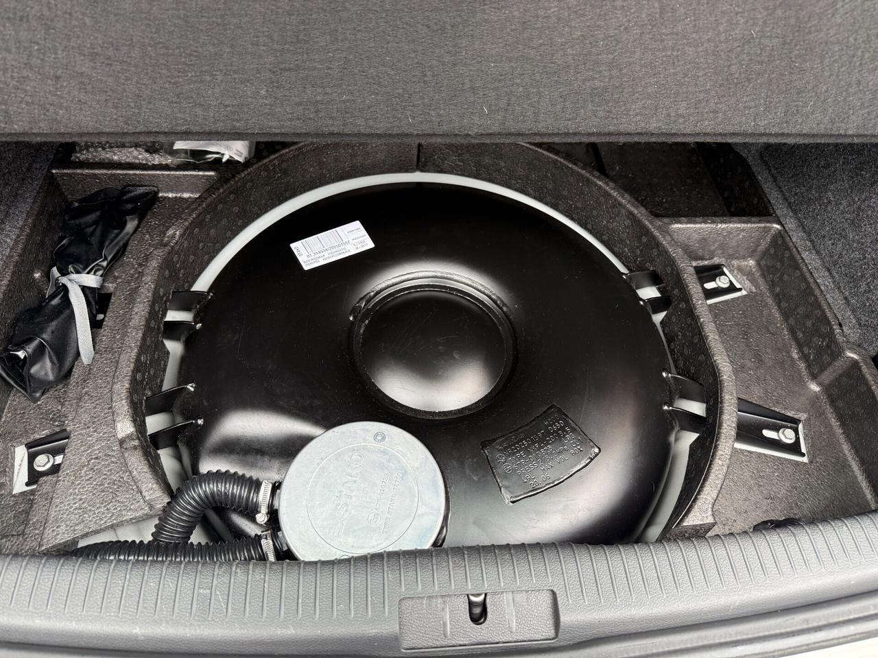 Volkswagen Golf 1.6 5p. Highline BiFuel OK PER NEOPATENTATI