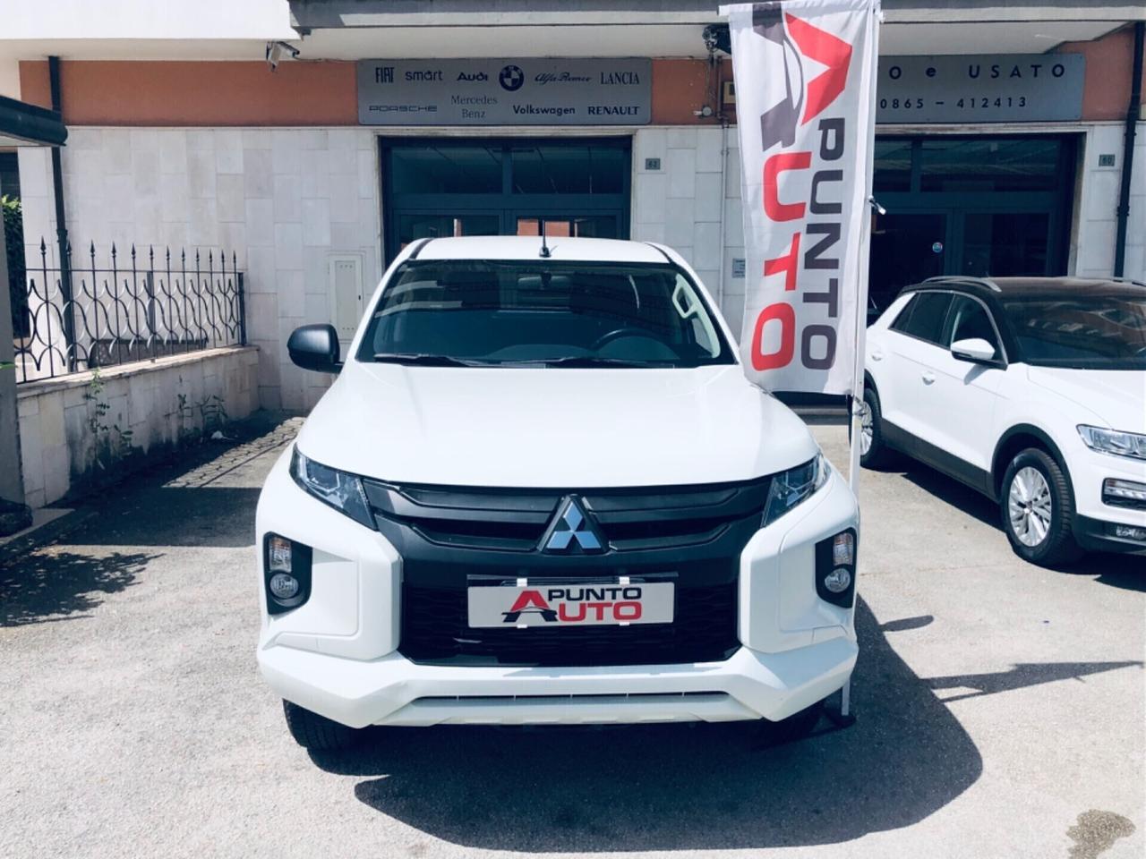 Mitsubishi L200 2.3 D CABINA ESTESA 4x4 Super Se