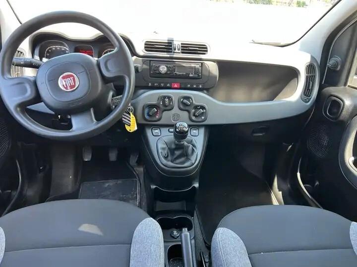 Fiat Panda 1.0 GSE S&S Hybrid Street Van 4 posti