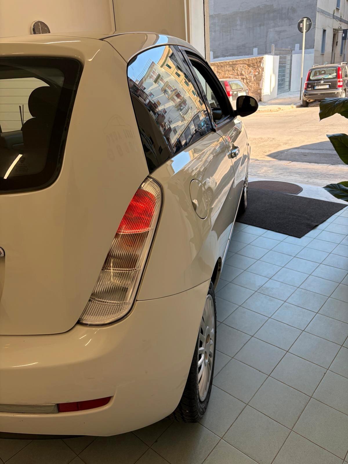 Lancia Ypsilon DIVA 1.2 EURO5 12 MESI DI GARANZIA