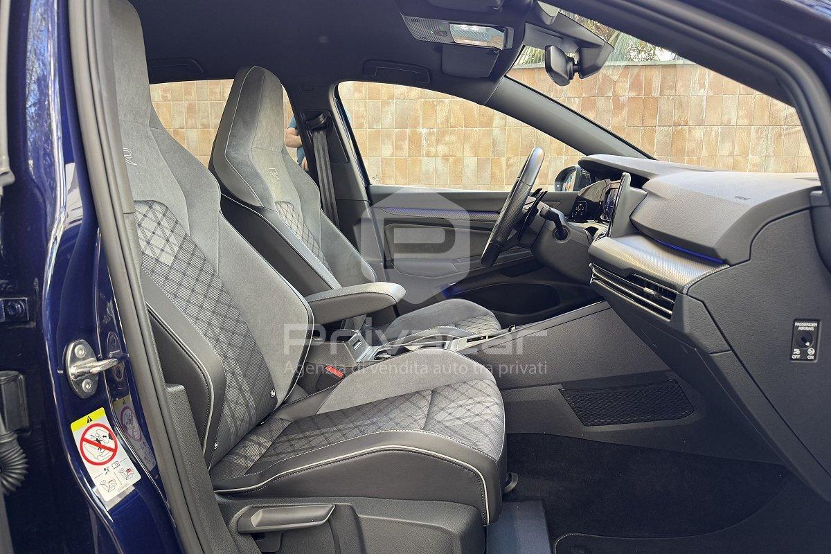 VOLKSWAGEN Golf 1.5 eTSI 150 CV EVO ACT DSG R-Line