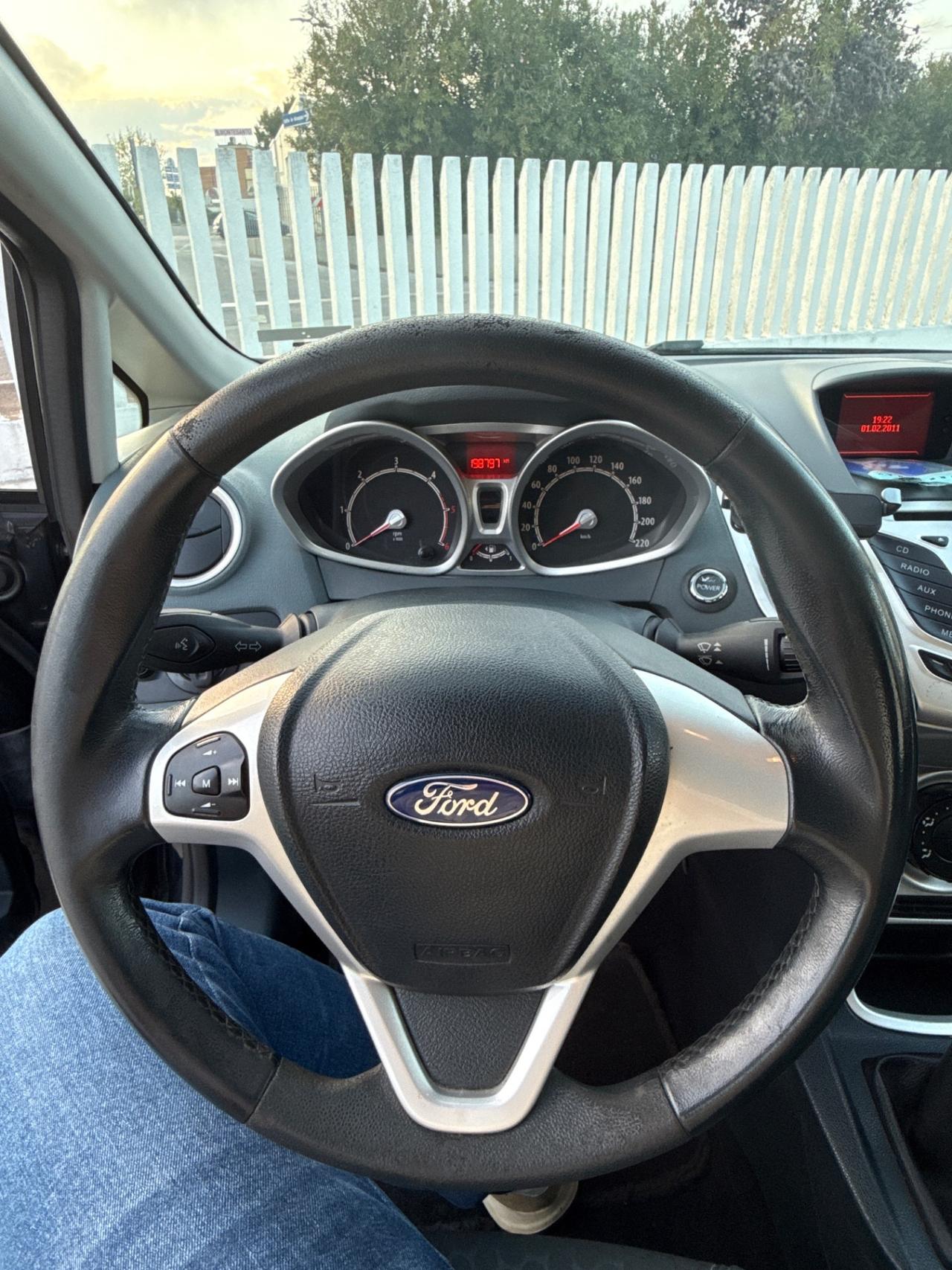 Ford Fiesta 1.6 TDCi 95 CV 5p. Titanium