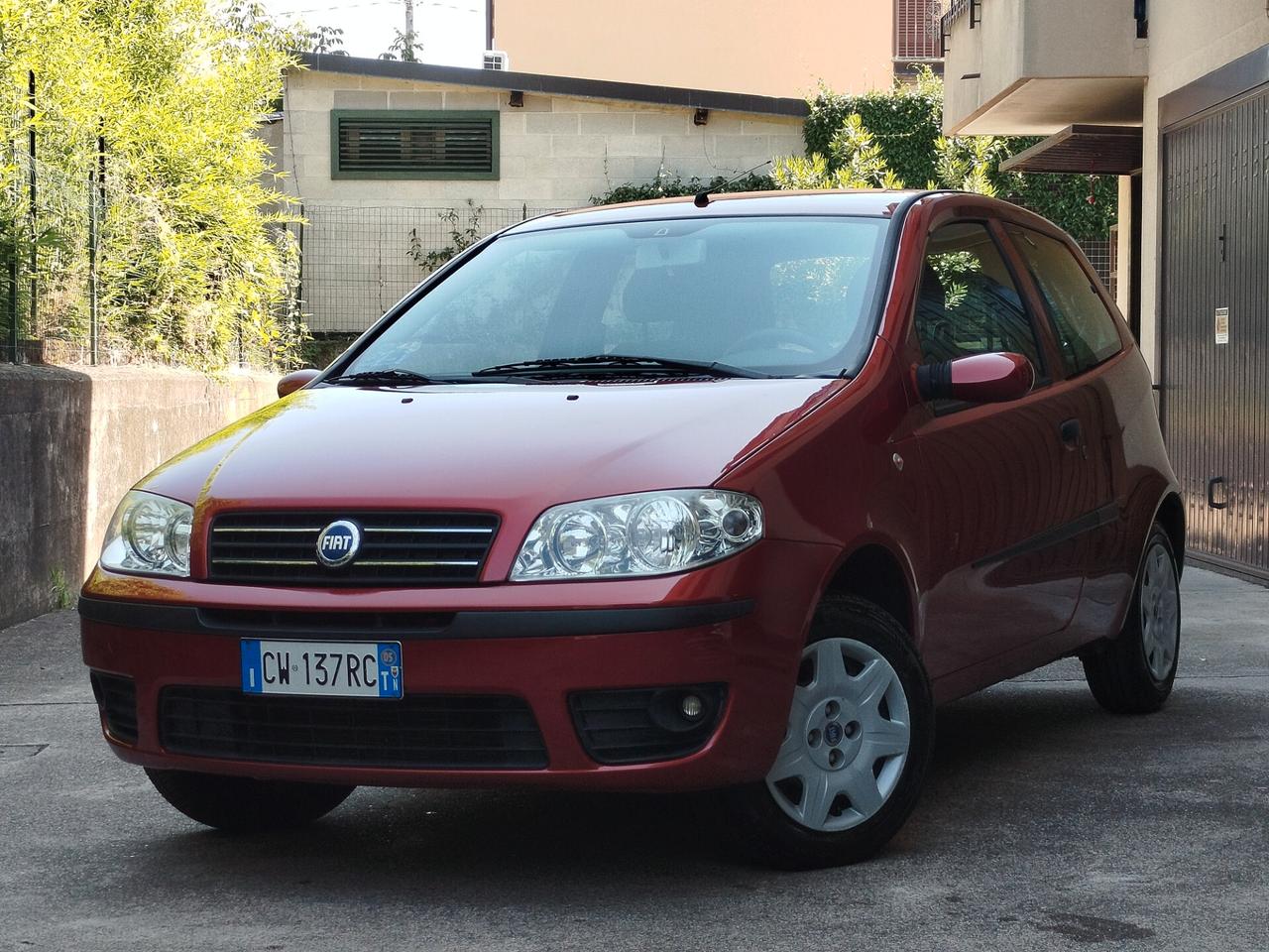 Fiat Punto 1.2 BENZINA 60cv / 46.000km / Unipro