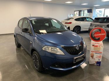 Lancia Ypsilon 1.0 Benzina Hybrid Ecochic Gold 5 Porte