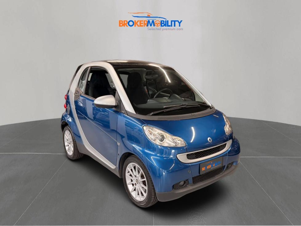 Smart Fortwo COUPÉ 1.0 BENZINA 71 CV
