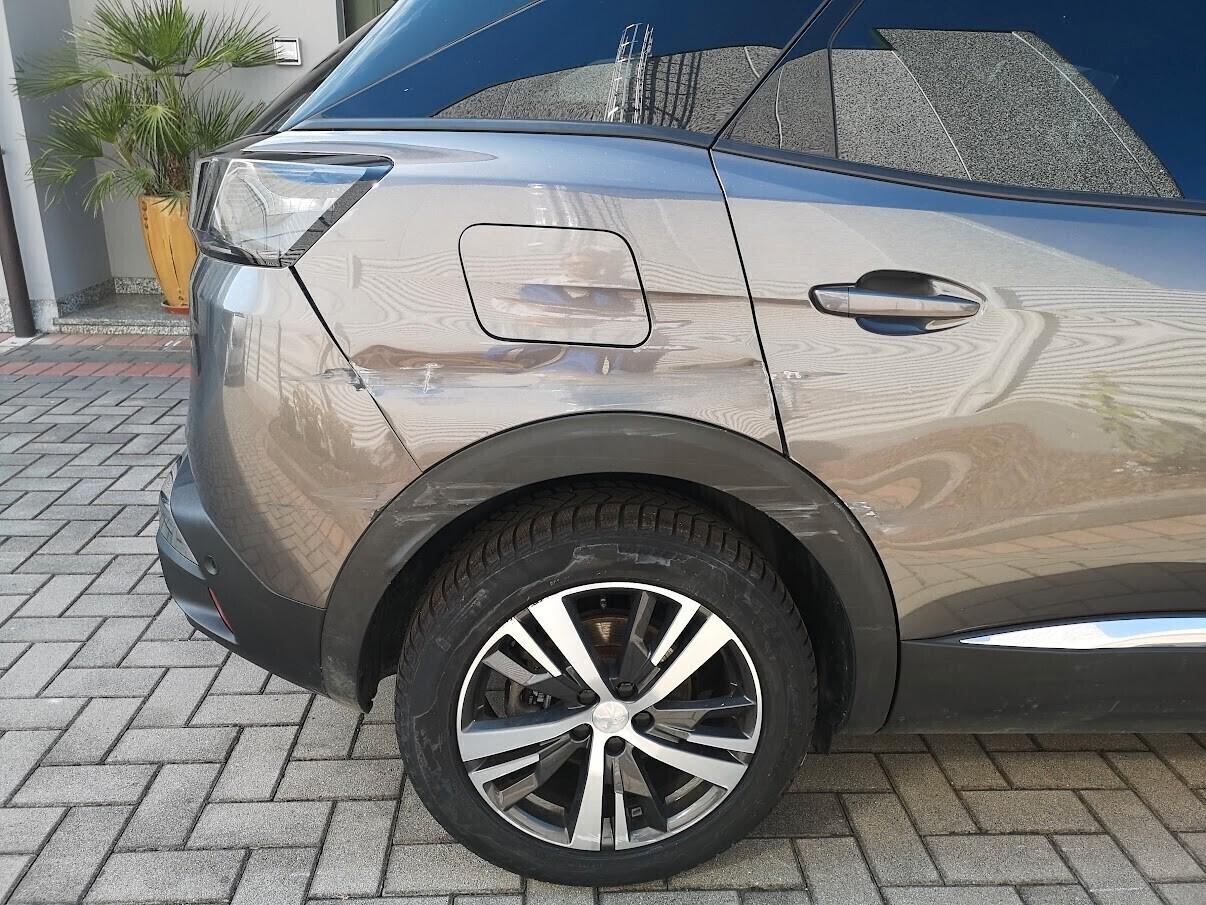 Peugeot 3008 BlueHDi 130 S&S EAT8 Allure Pack KM 50.008 !!!