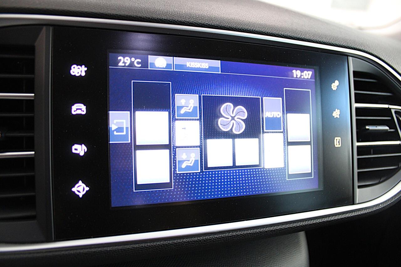 PEUGEOT 308 1.6 BlueHDi Allure EAT6 - 2017