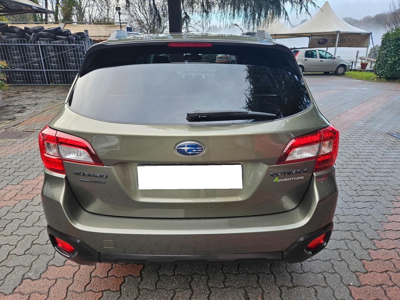 Subaru OUTBACK 2.5i BI-FUEL Lineartronic 4dventure - GPL