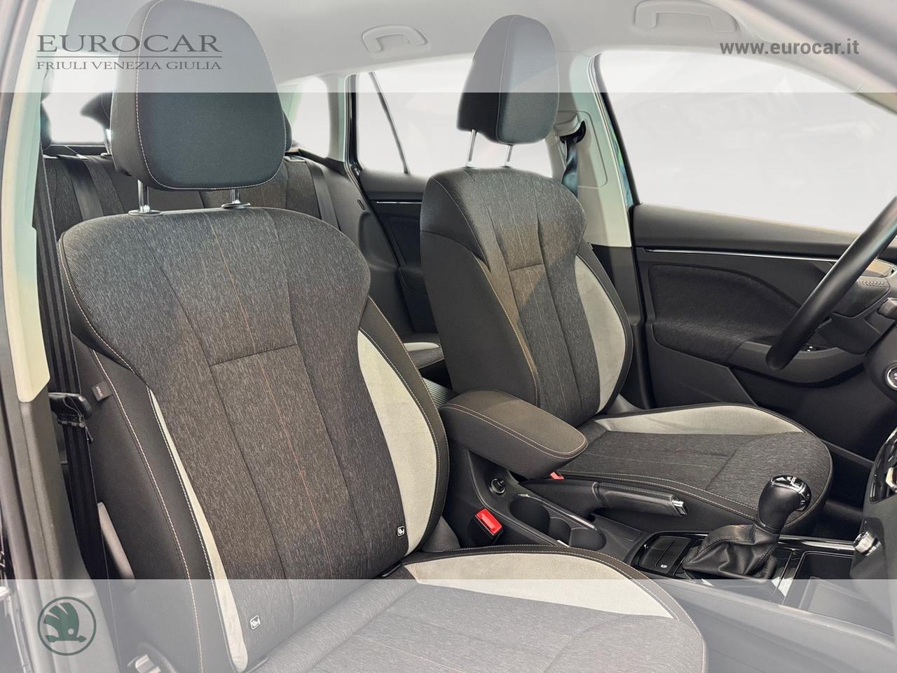 Skoda Kamiq 1.6 tdi style 115cv dsg