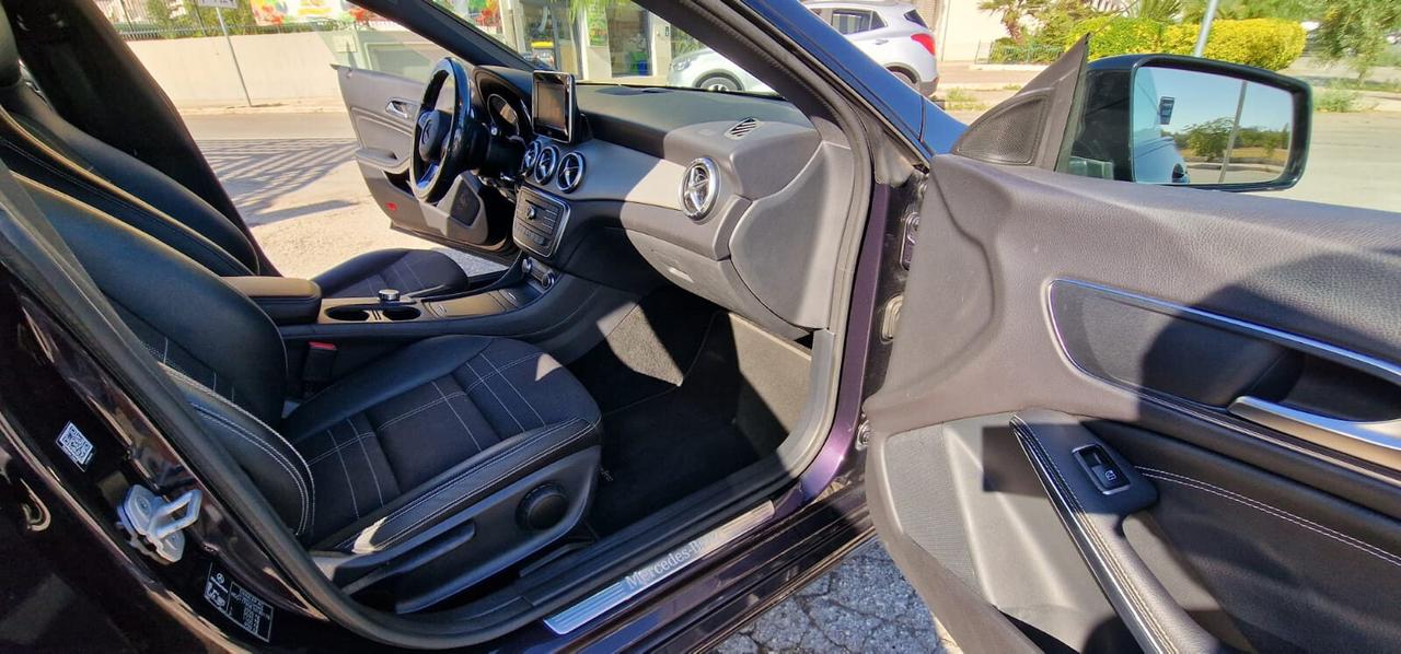 Mercedes CLA 200 CDI Automatic Premium DARK NIGHT