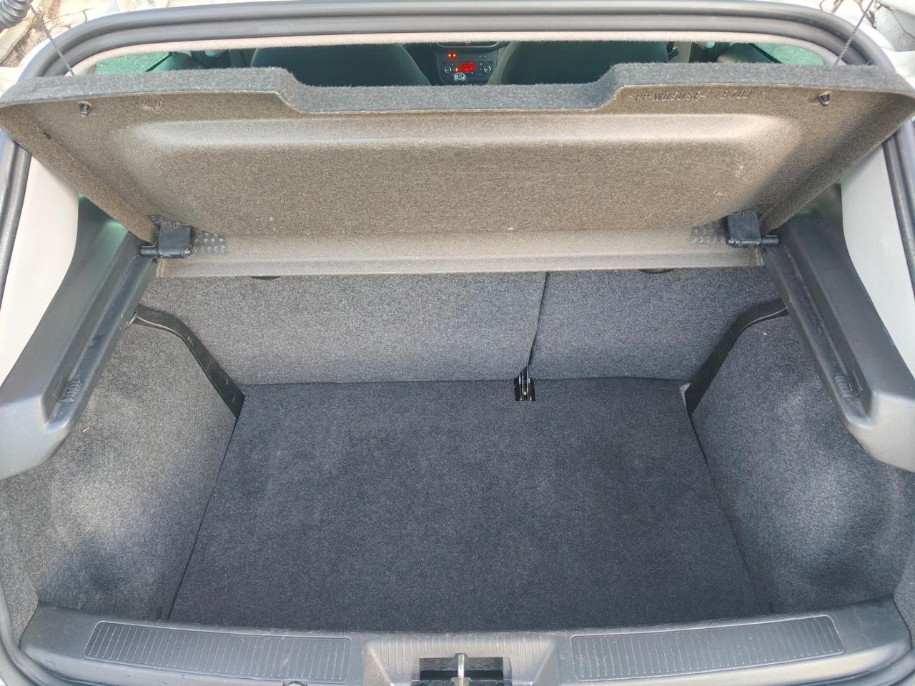 Fiat Punto 1.3 MJT II 85CV PASSAGGIO E 12 MESI GARANZIA