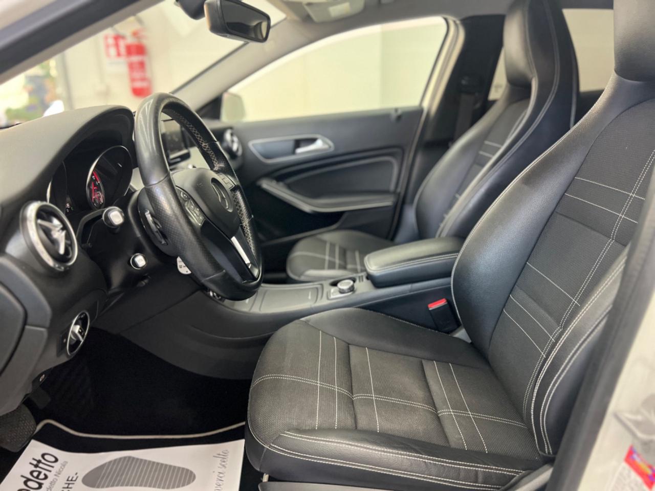 Mercedes GLA 200 CDI (d) Automatic 4Matic Sport 2015