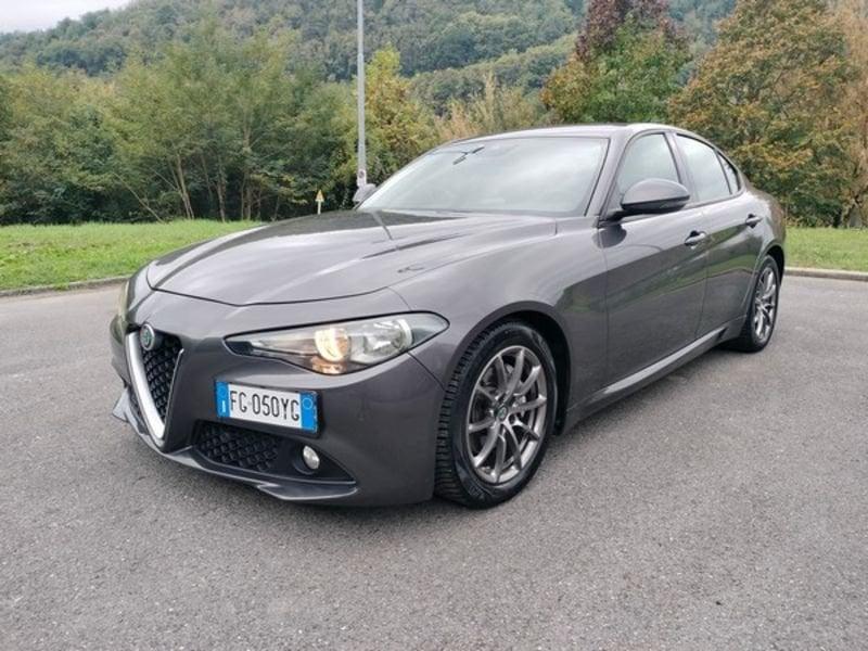 Alfa Romeo Giulia Giulia 2.2 t Super 180cv