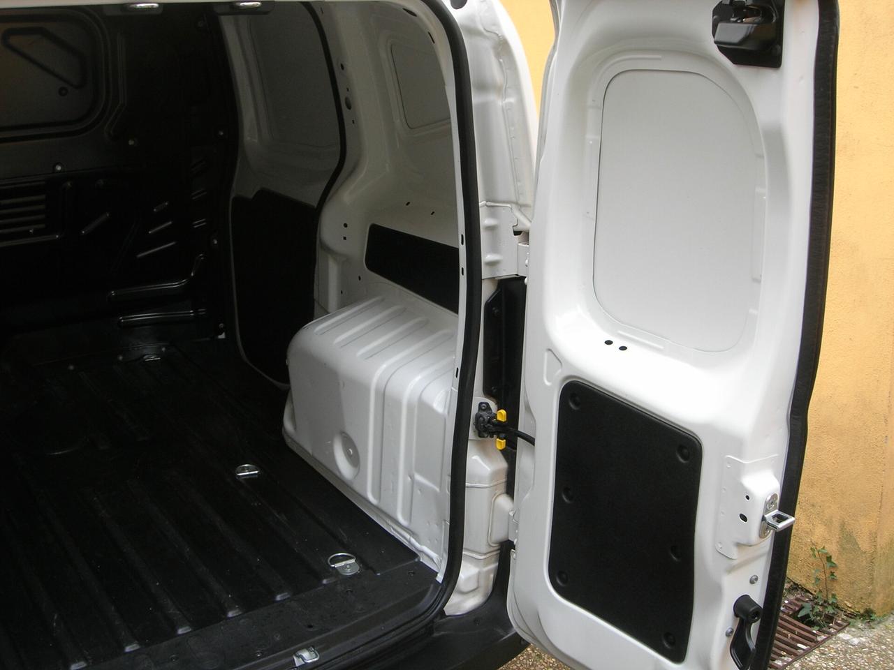 Fiat Fiorino 1.3 MJT 95CV Cargo SX