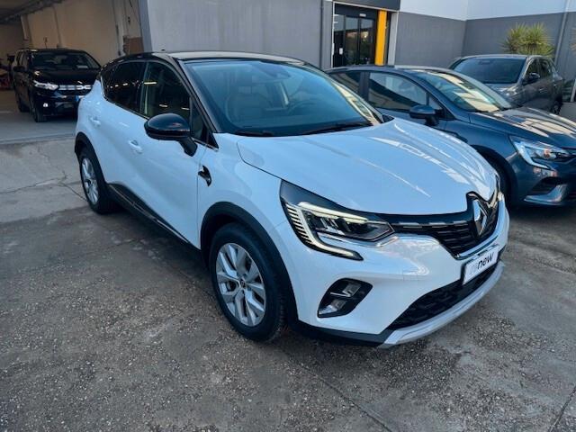 Renault Captur Hybrid E-Tech 145 CV Intens