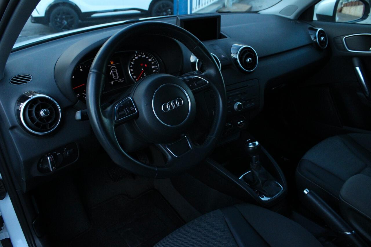 Audi A1 1.6 TDI S tronic Ambition