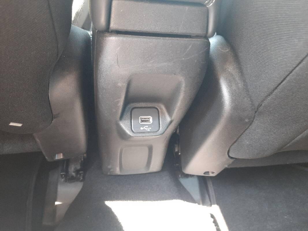 Jeep Renegade 1.6 mjt Limited 130CV - Autocarro