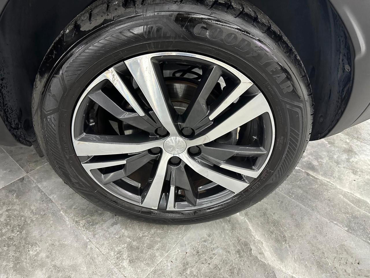 Peugeot 3008 BlueHDi 130 S&S EAT8 Allure Pack