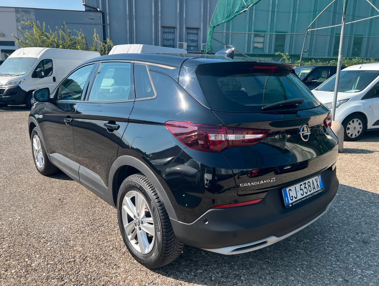 Opel Grandland X 1.5 diesel Ecotec aut. Business Elegance