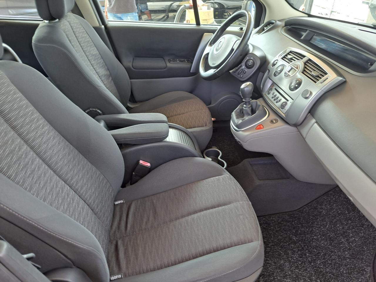 Renault Scenic Scénic 1.6 16V 110Cv Dynamique